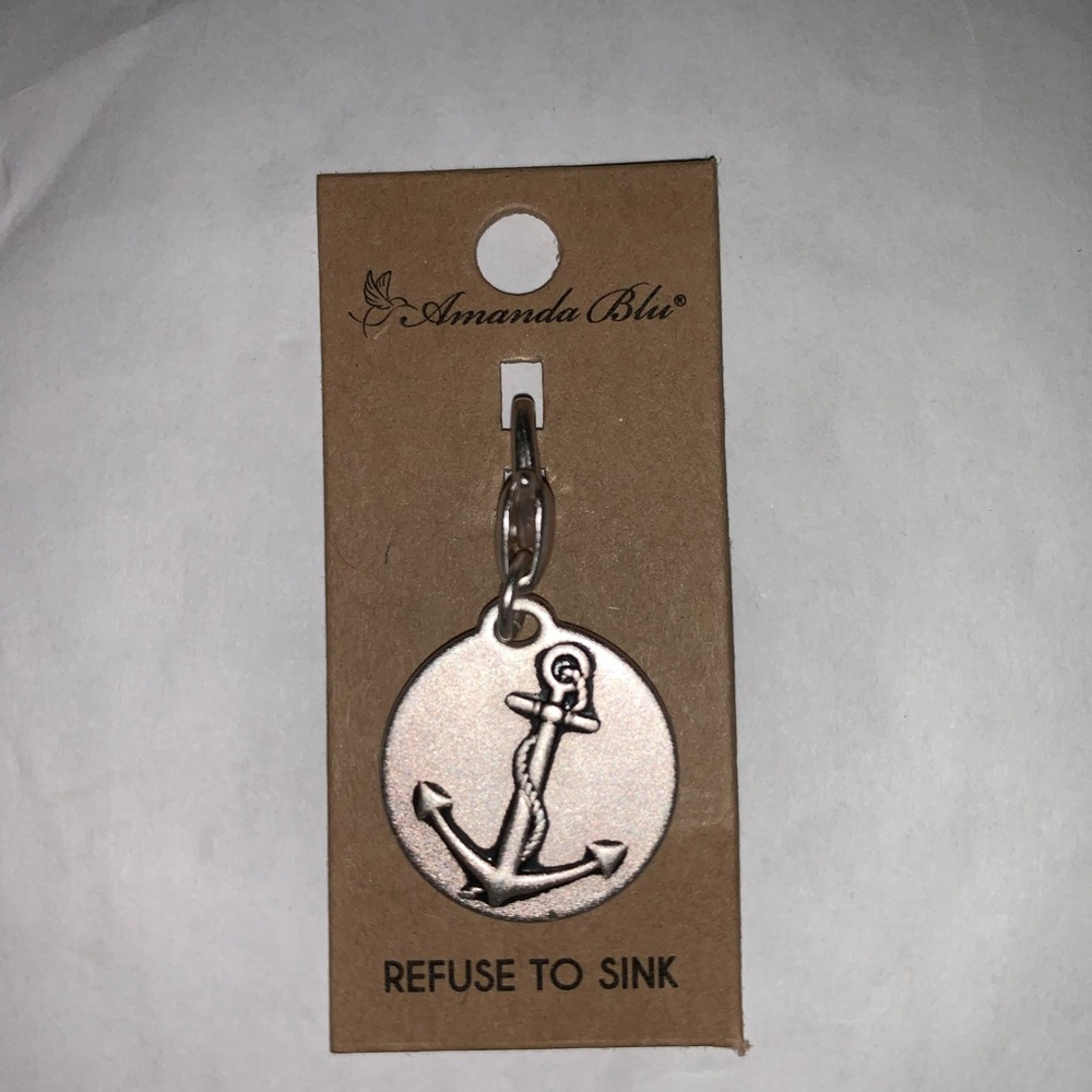 Amanda Blu Heartfelt Emotions Clip-On Medallion